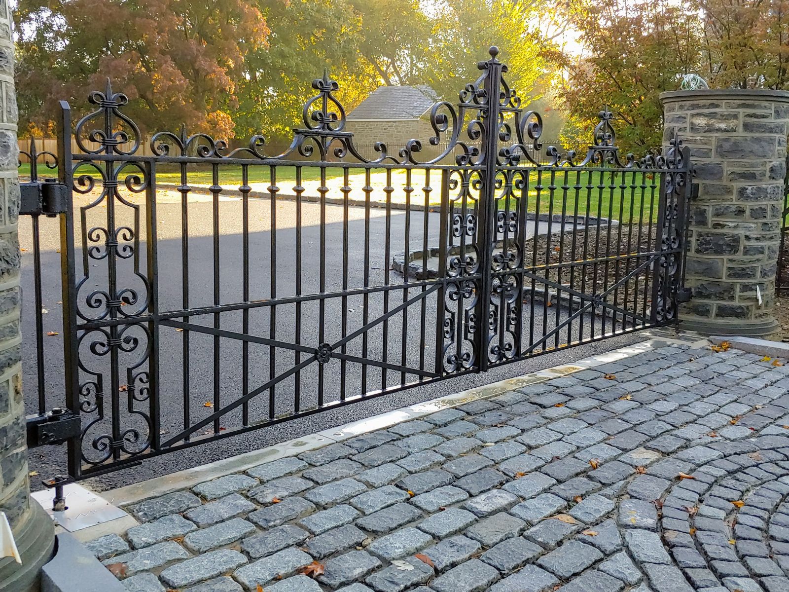Photo%20Courtesy%20of%20Anderson%20Ironworks.jpg